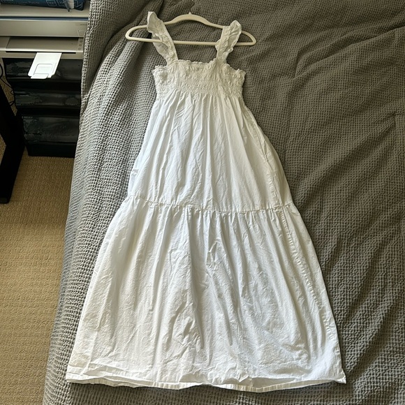 French connection tiered dress in size 0 - Picture 3 of 5